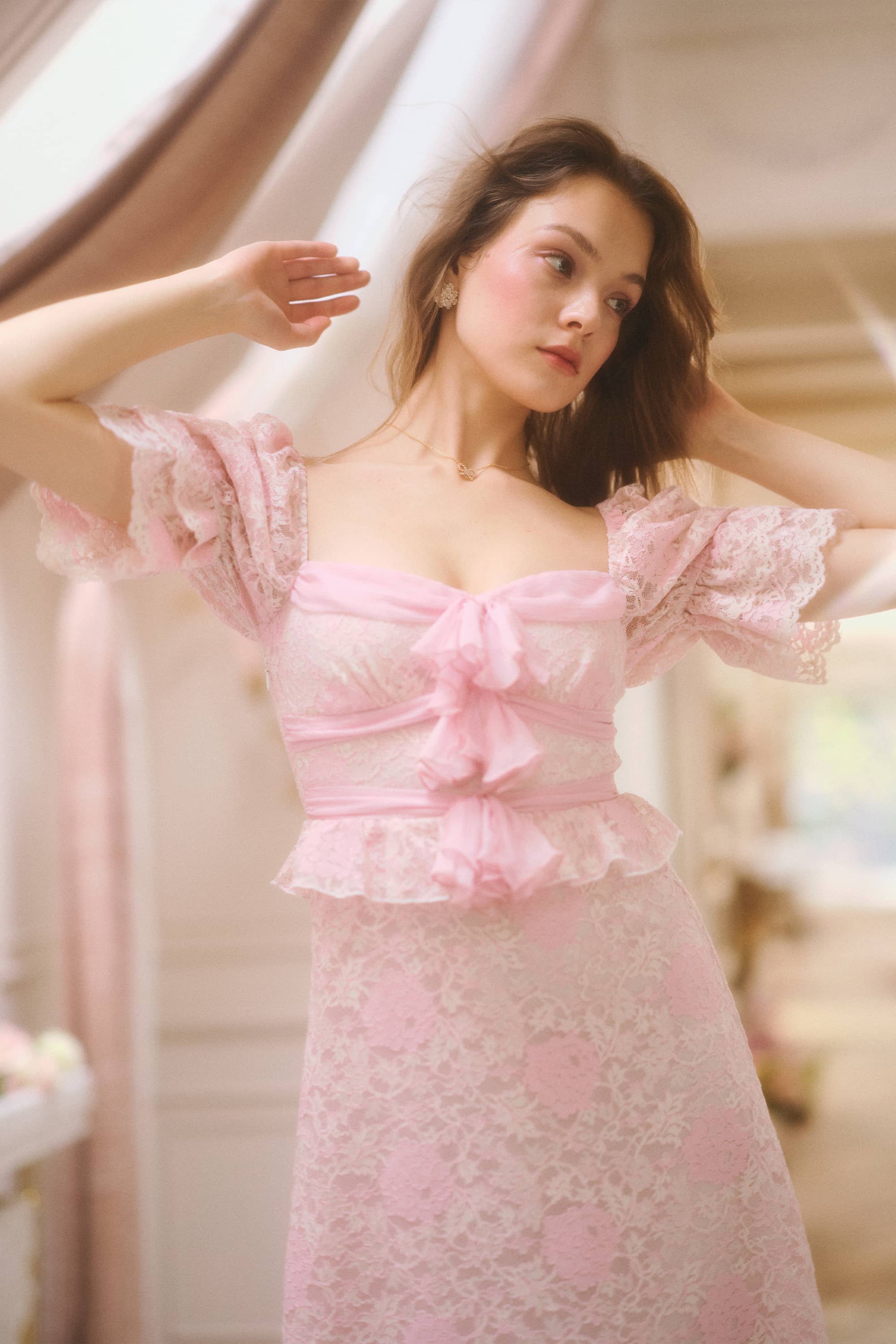 Harriet Lace Chiffon Midi Dress in Blush Pink