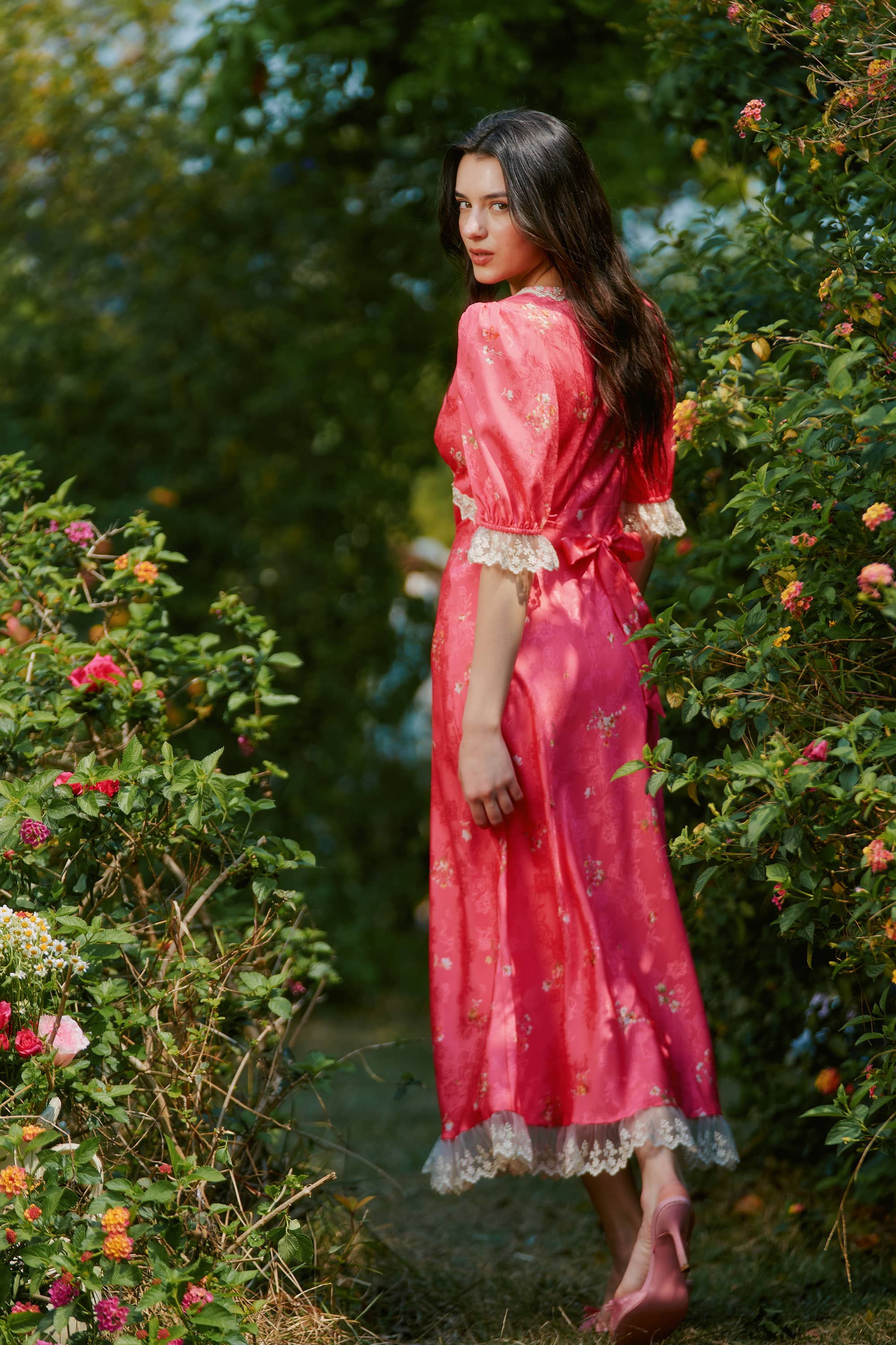 Divia Jacquard Satin Midi Dress in Bittersweet Red