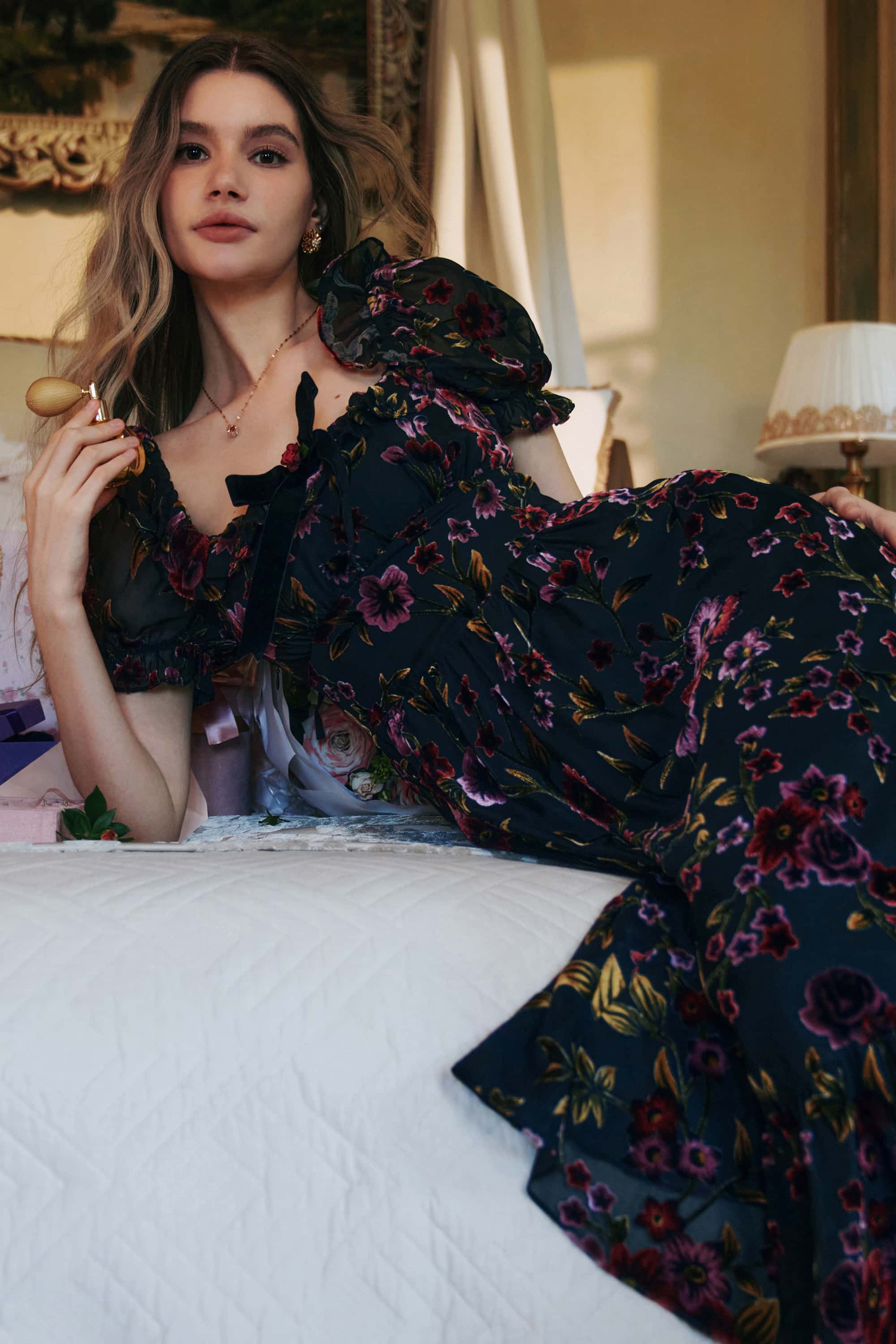 Juliette Burnout Velvet Midi Dress in Black