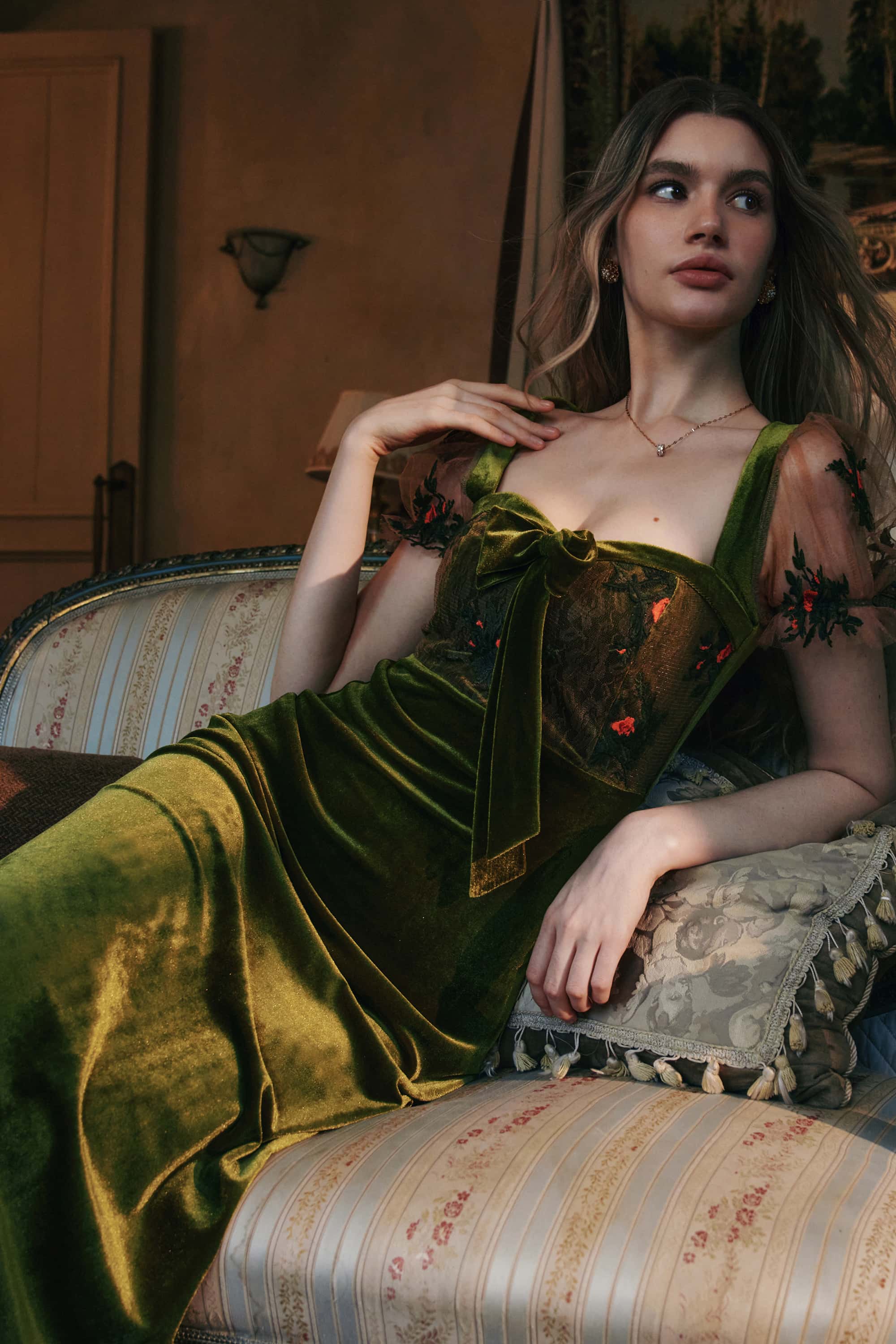 Olivia Knit Velvet Midi Dress in Moss Green