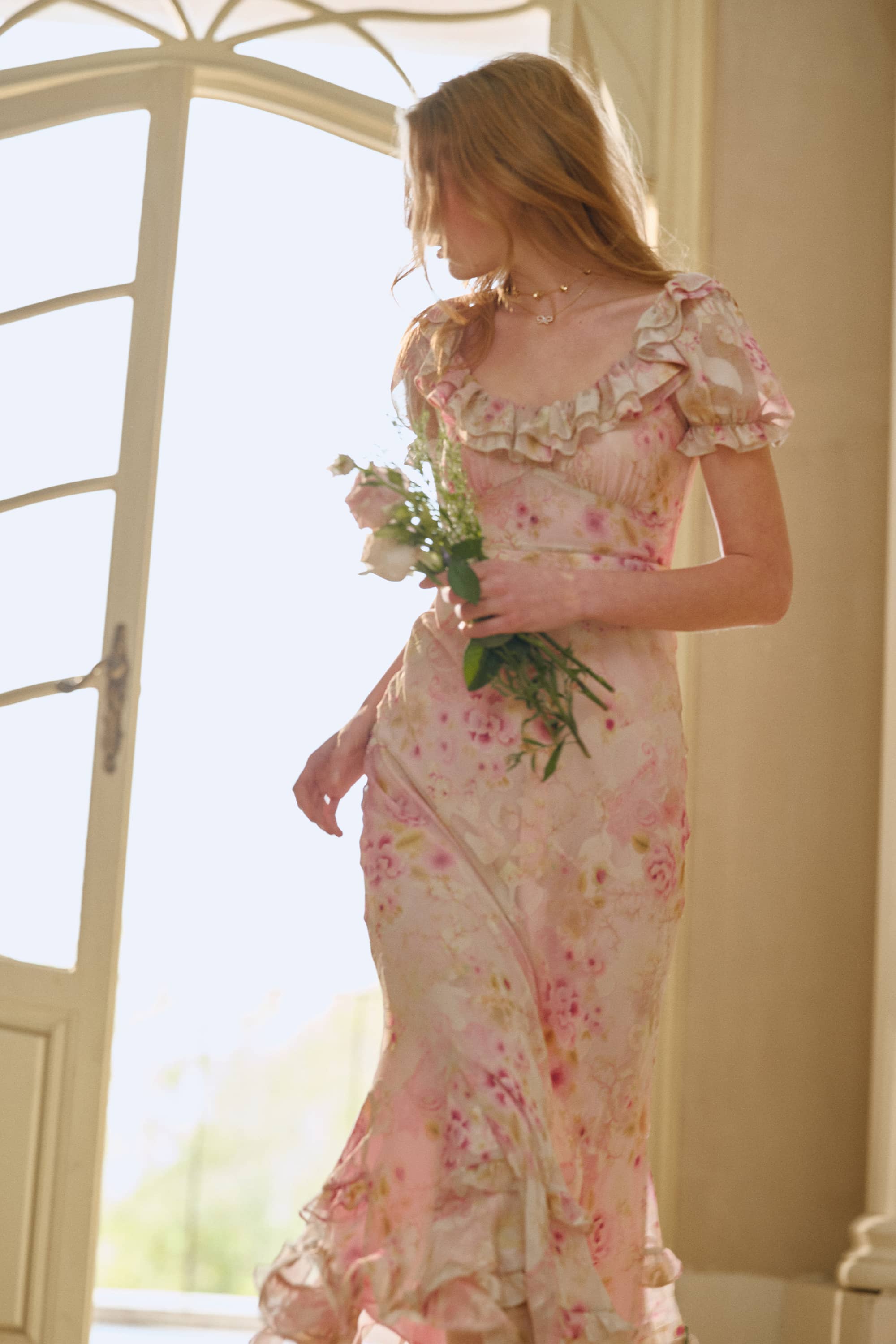 Bella Applique Chiffon Midi Dress in Tea Rose Pink