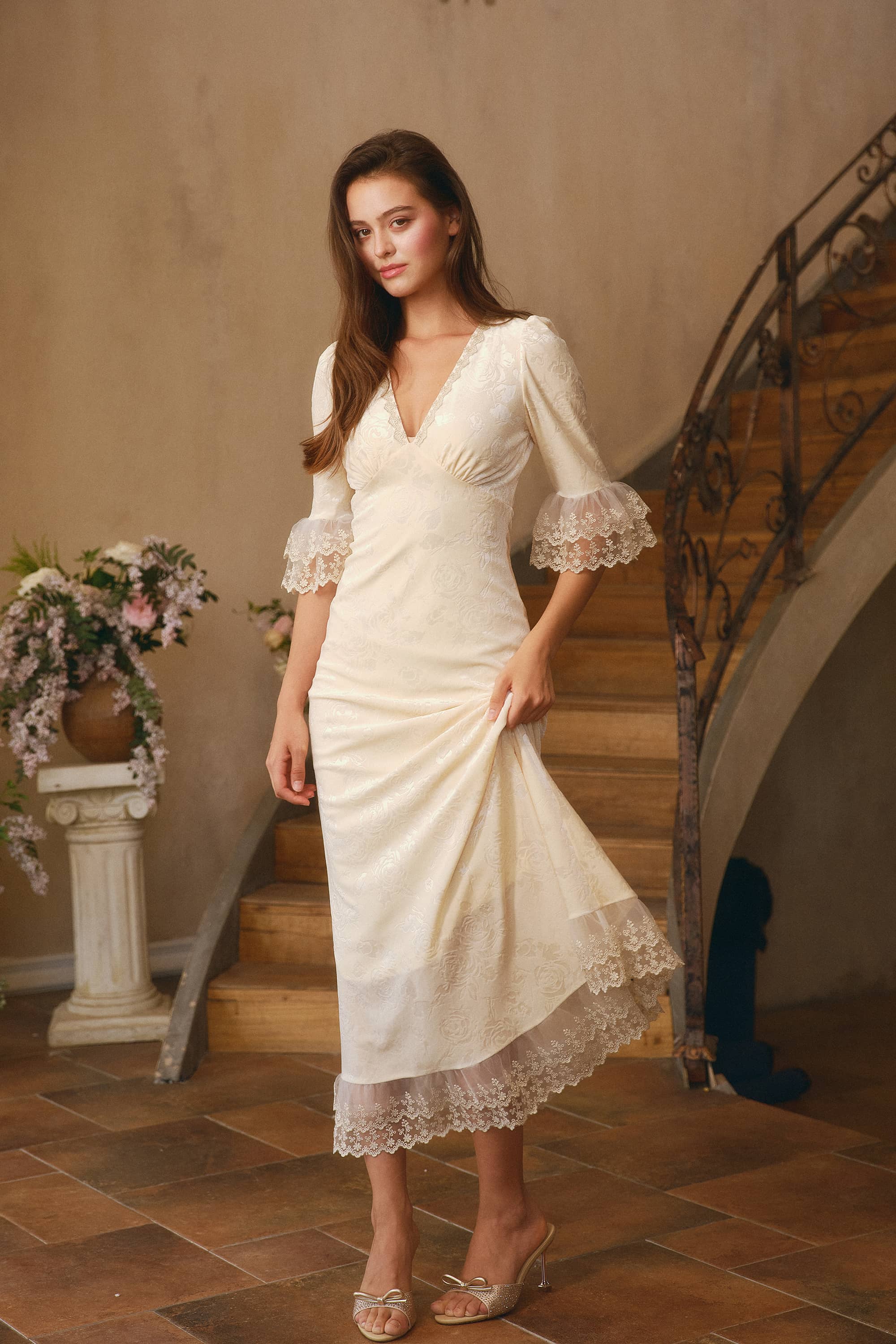 Gwyneth Embossed Velevt Maxi Dress in Pearl White