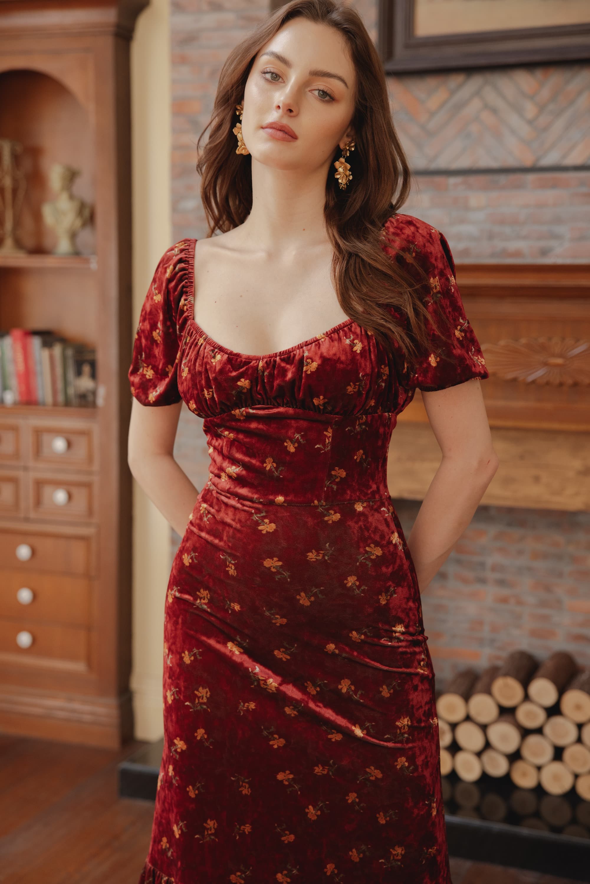 Brielle Floral Velvet Midi Dress in Burgundy Red