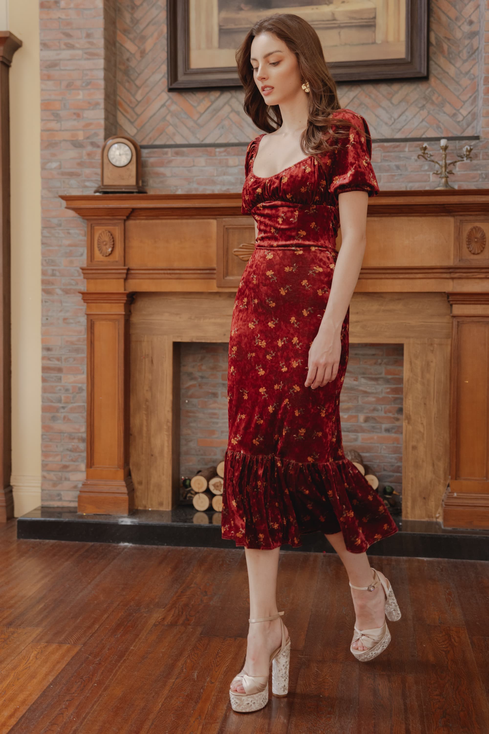 Brielle Floral Velvet Midi Dress in Burgundy Red