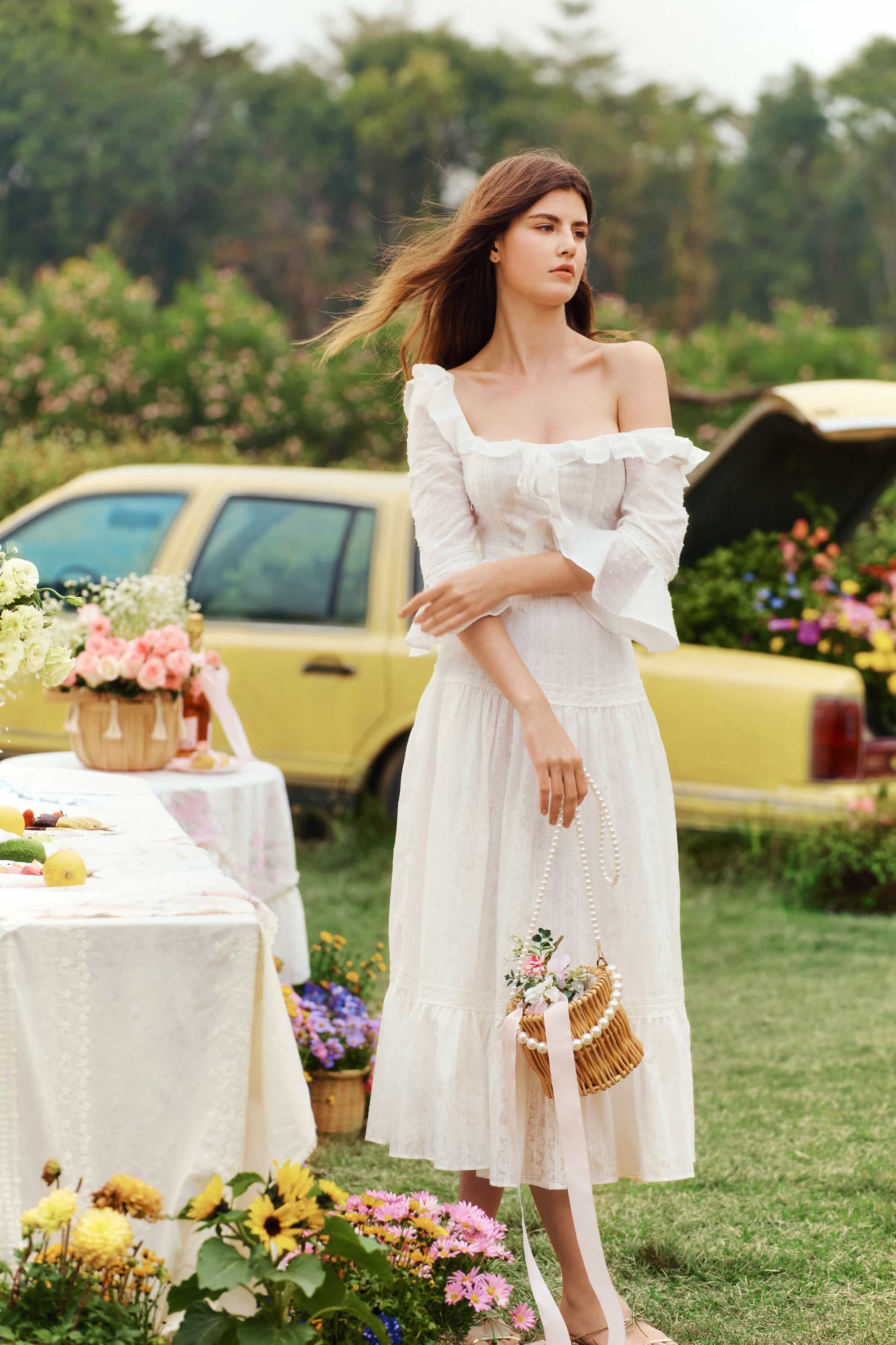 Hera Embroidered Cotton Midi Dress in White