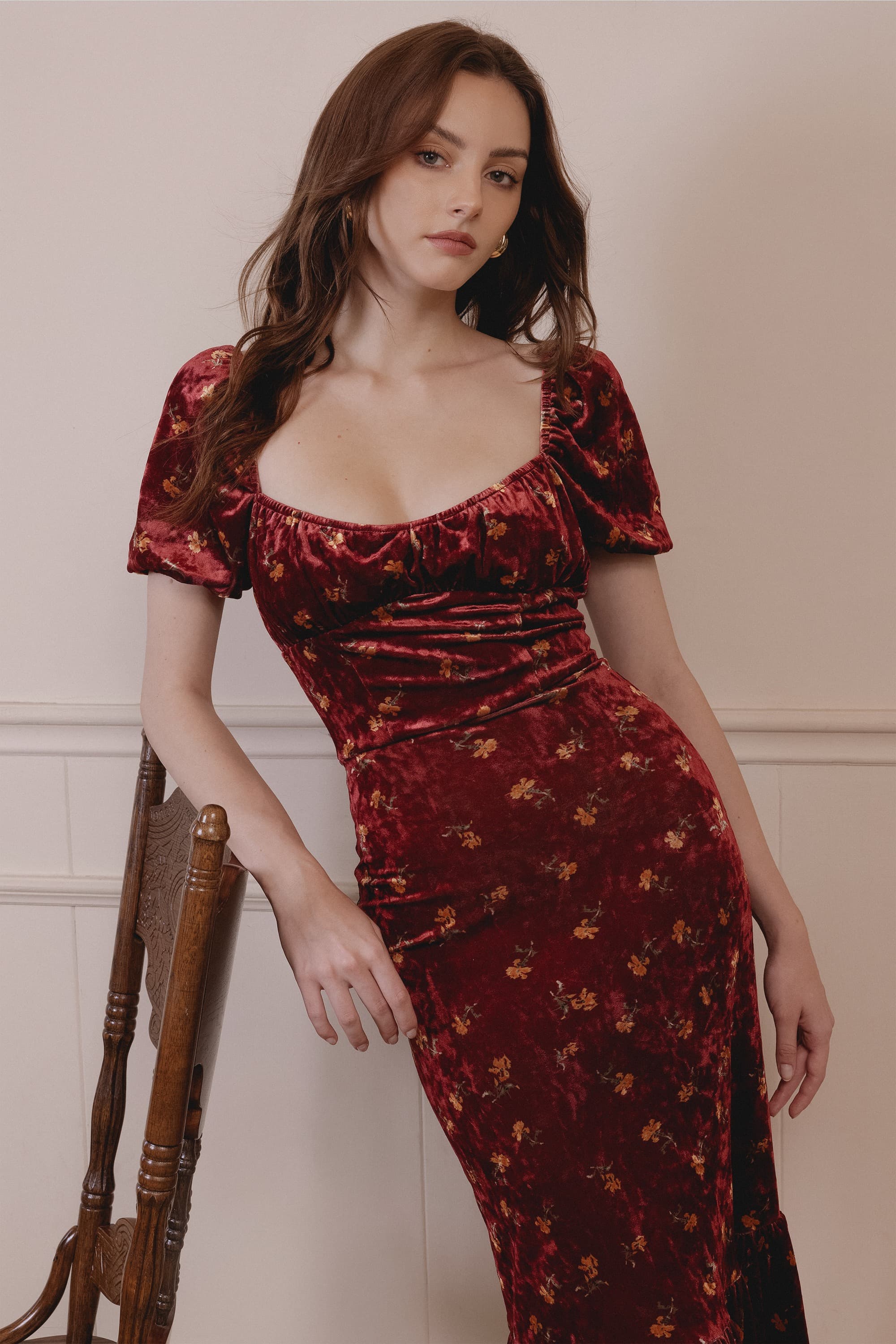 Brielle Floral Velvet Midi Dress in Burgundy Red