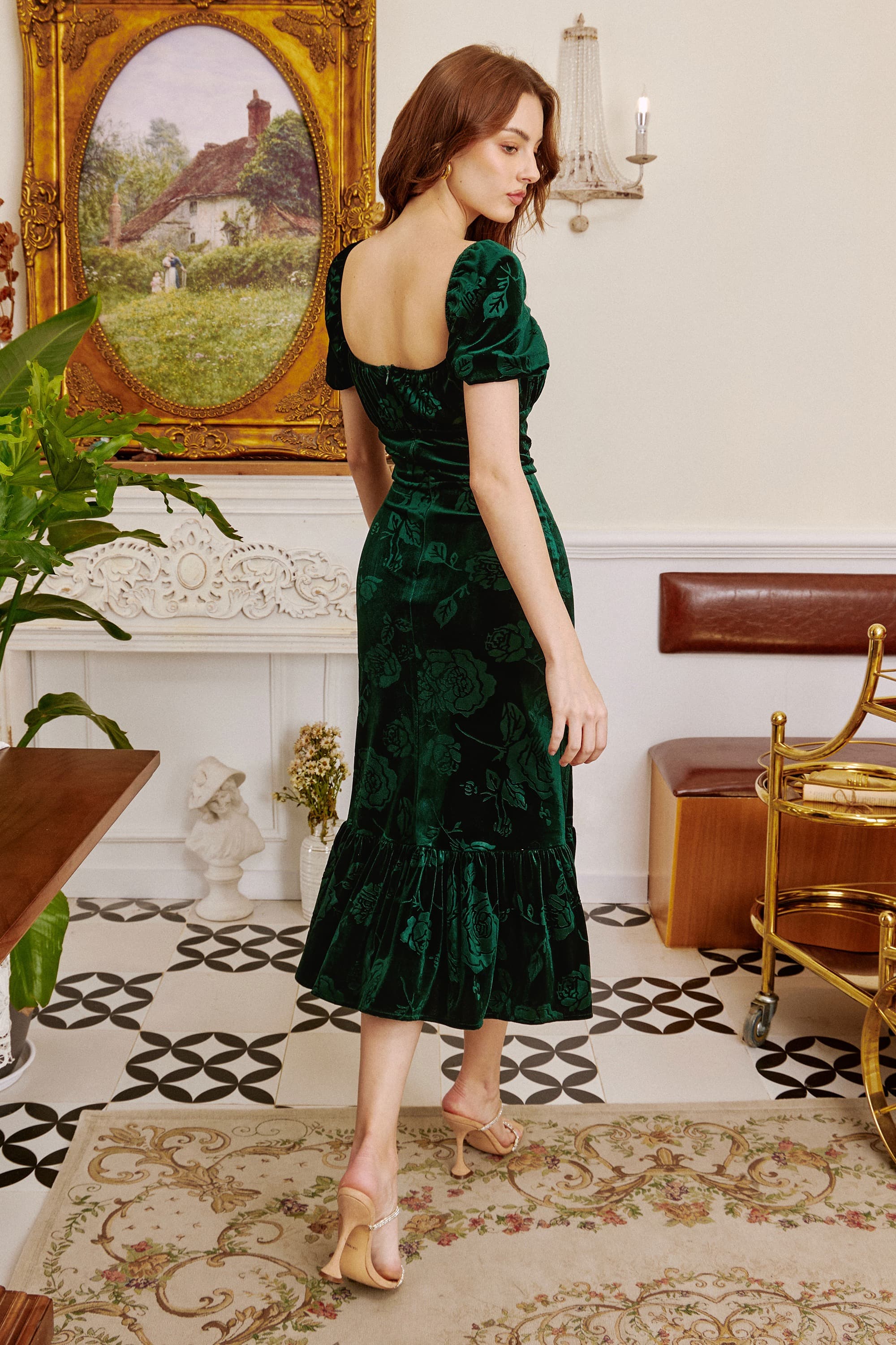 Brielle Embossed Velvet Midi Dress in Emerald Green