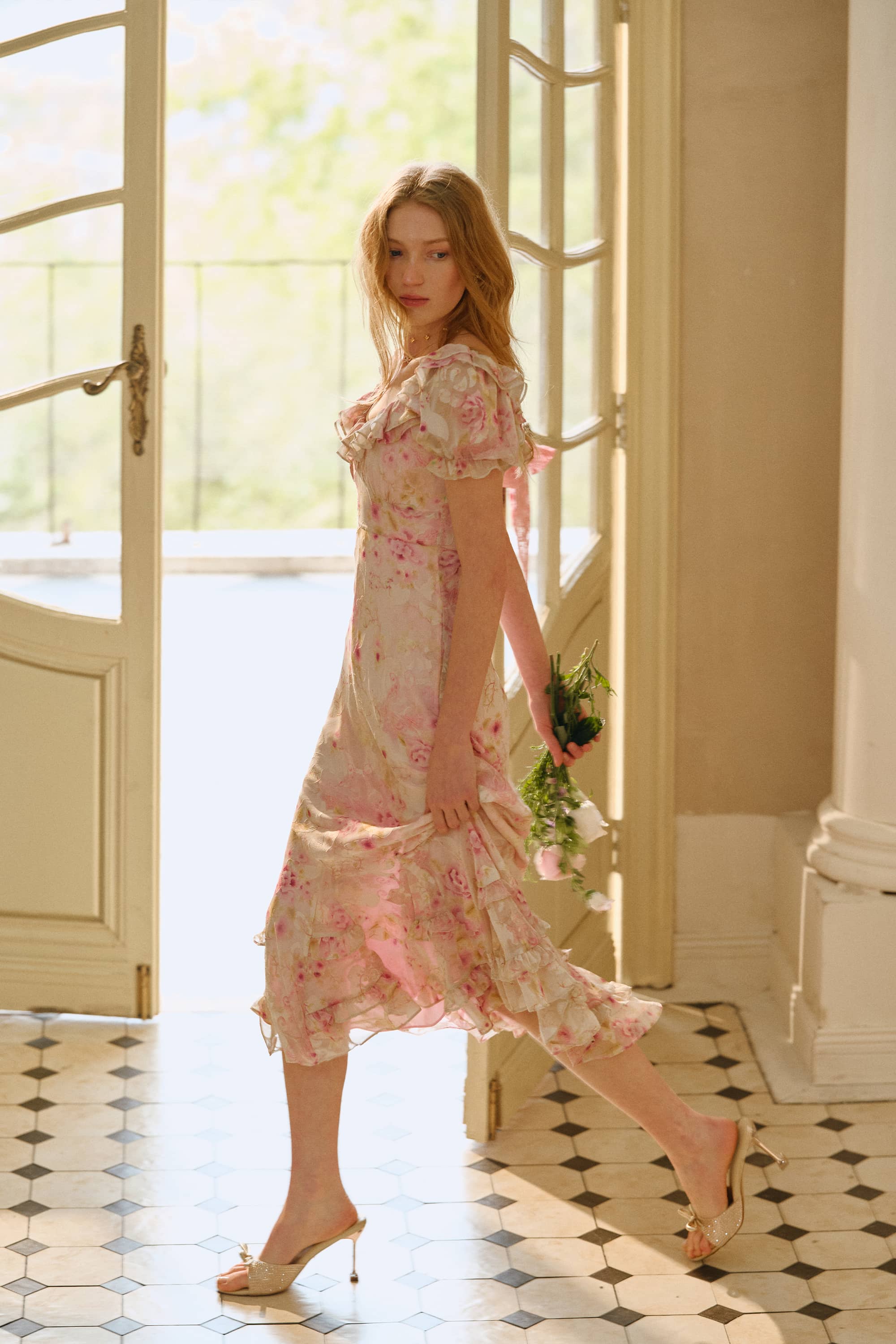 Bella Applique Chiffon Midi Dress in Tea Rose Pink