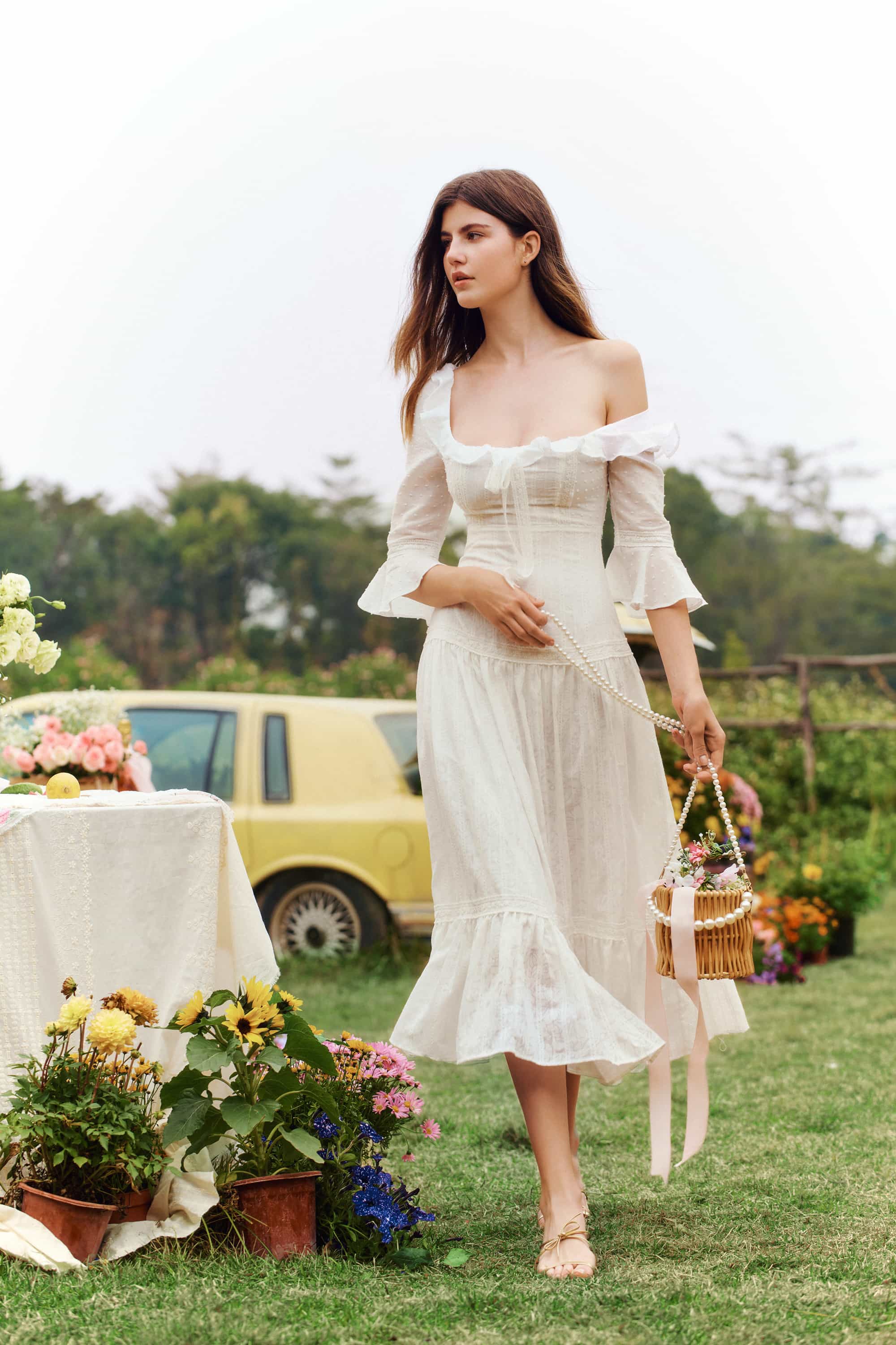 Hera Embroidered Cotton Midi Dress in White
