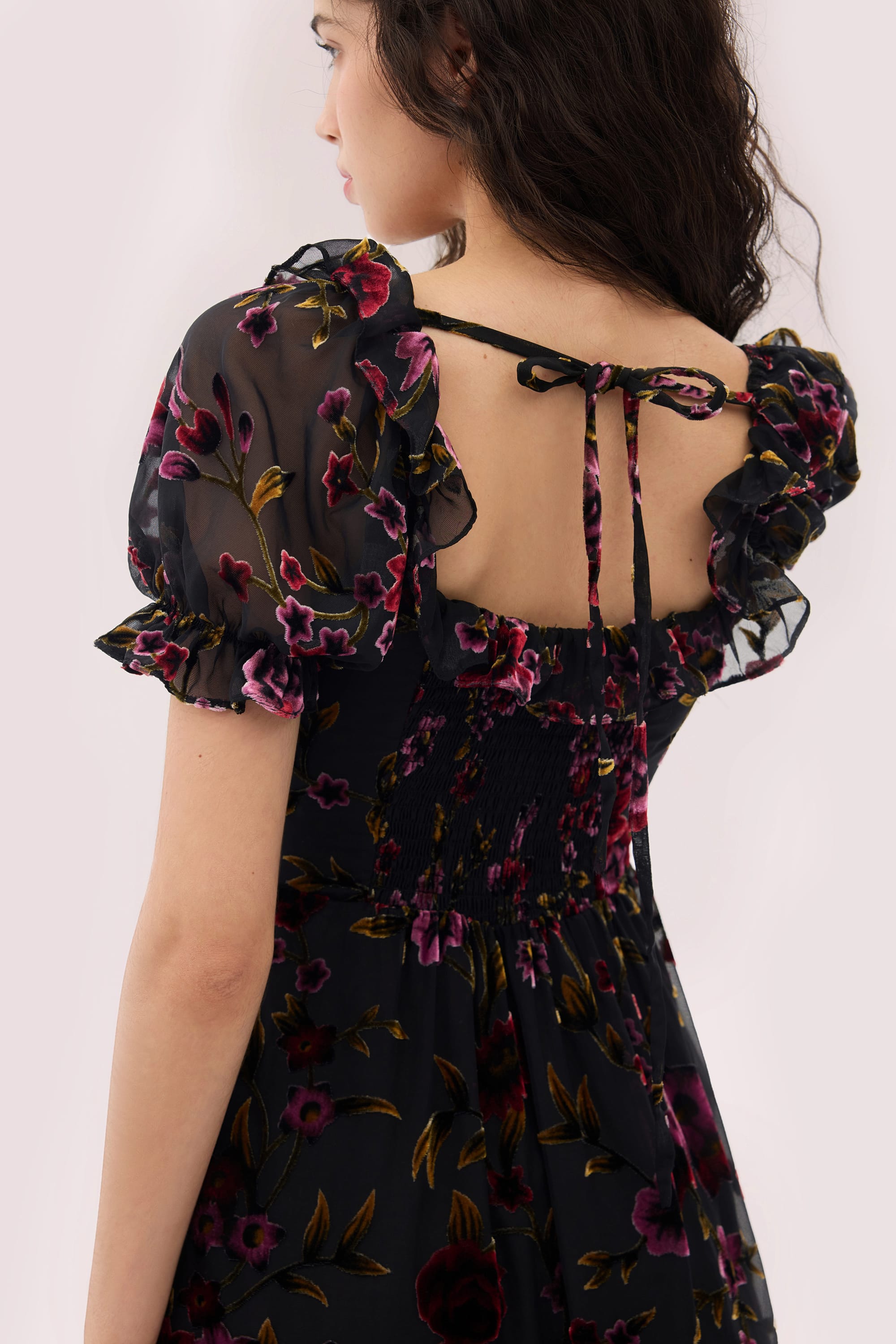 Juliette Burnout Velvet Midi Dress in Black