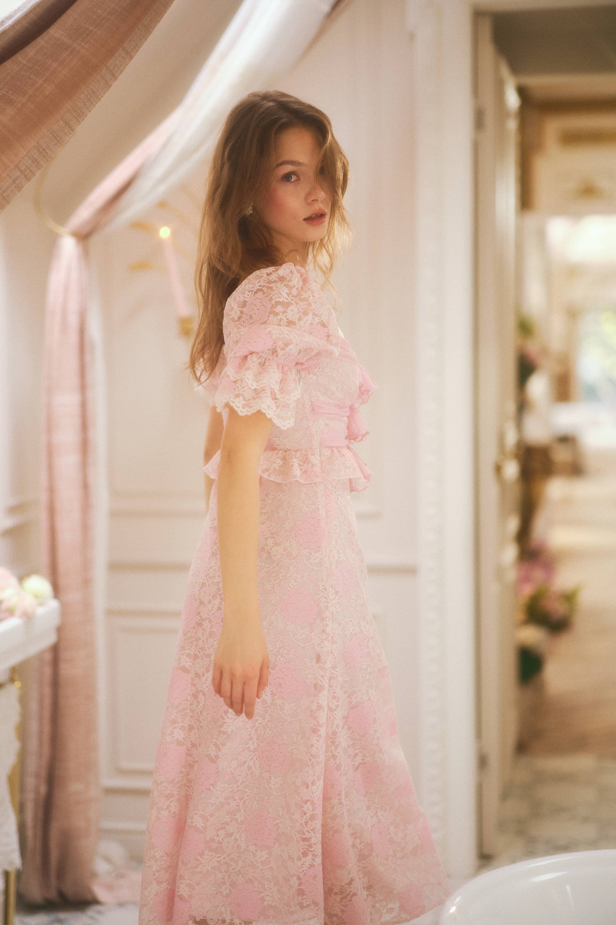 Harriet Lace Chiffon Midi Dress in Blush Pink