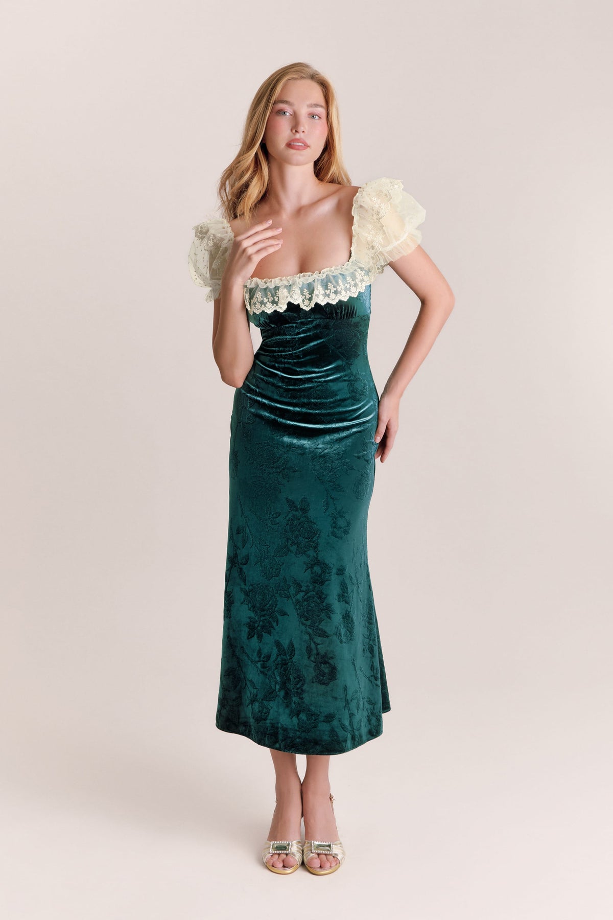 Amelia Green Velvet Puff Sleeve Midi Dress