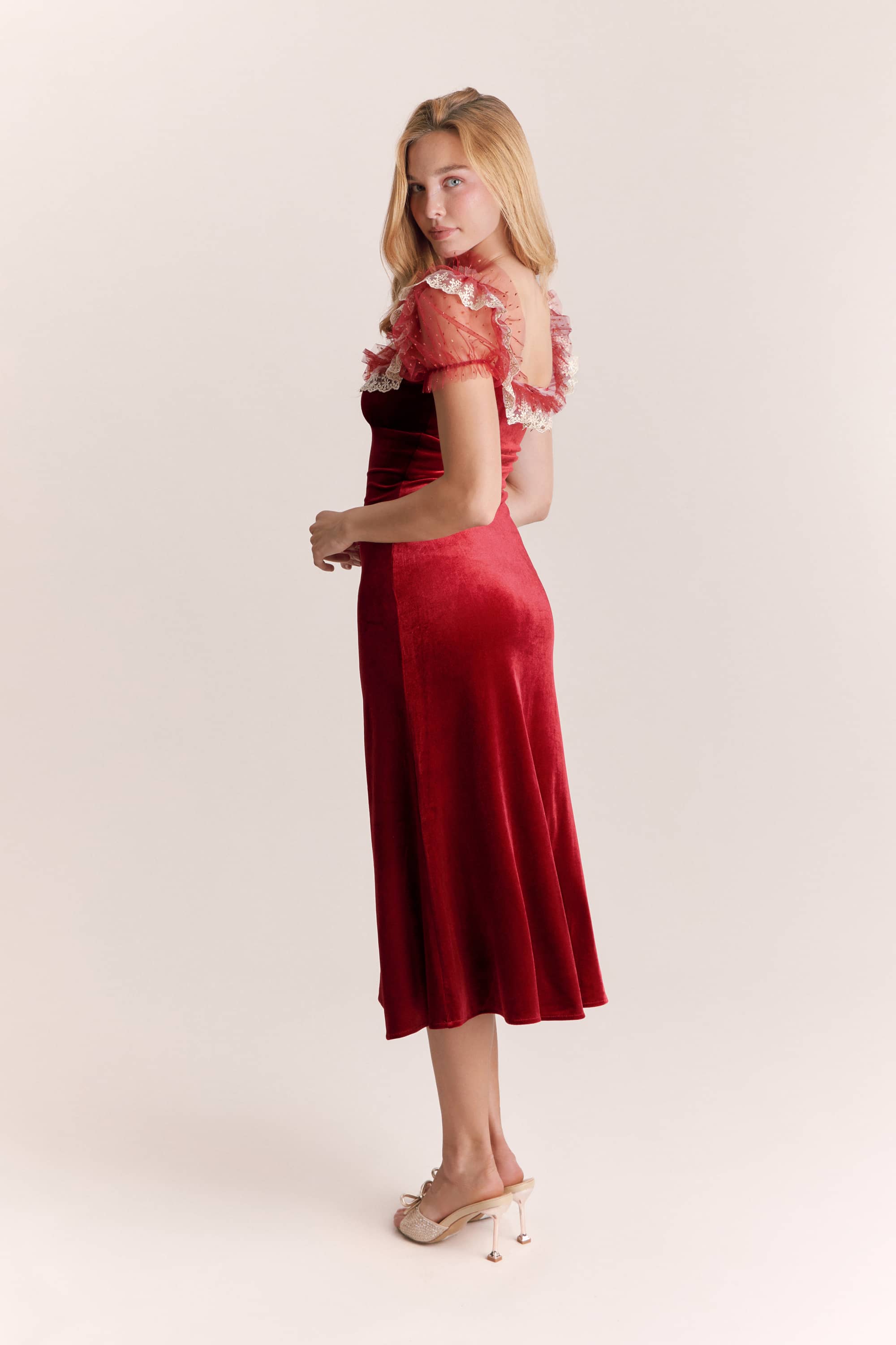 Amelia Knit Velvet Midi Dress in Ruby Red