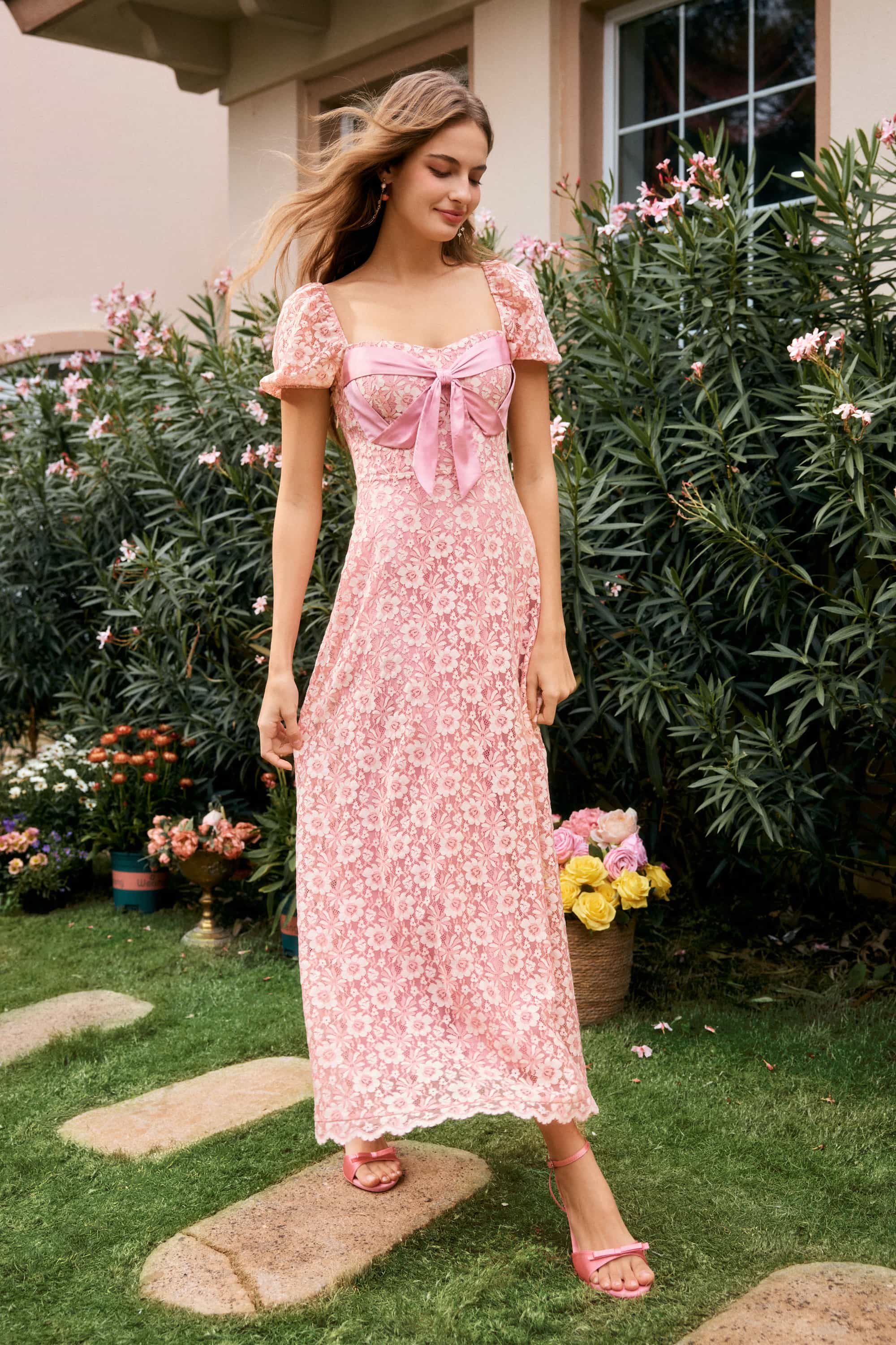 Jayden Cordonnet Lace Maxi Dress in Tea Rose Pink