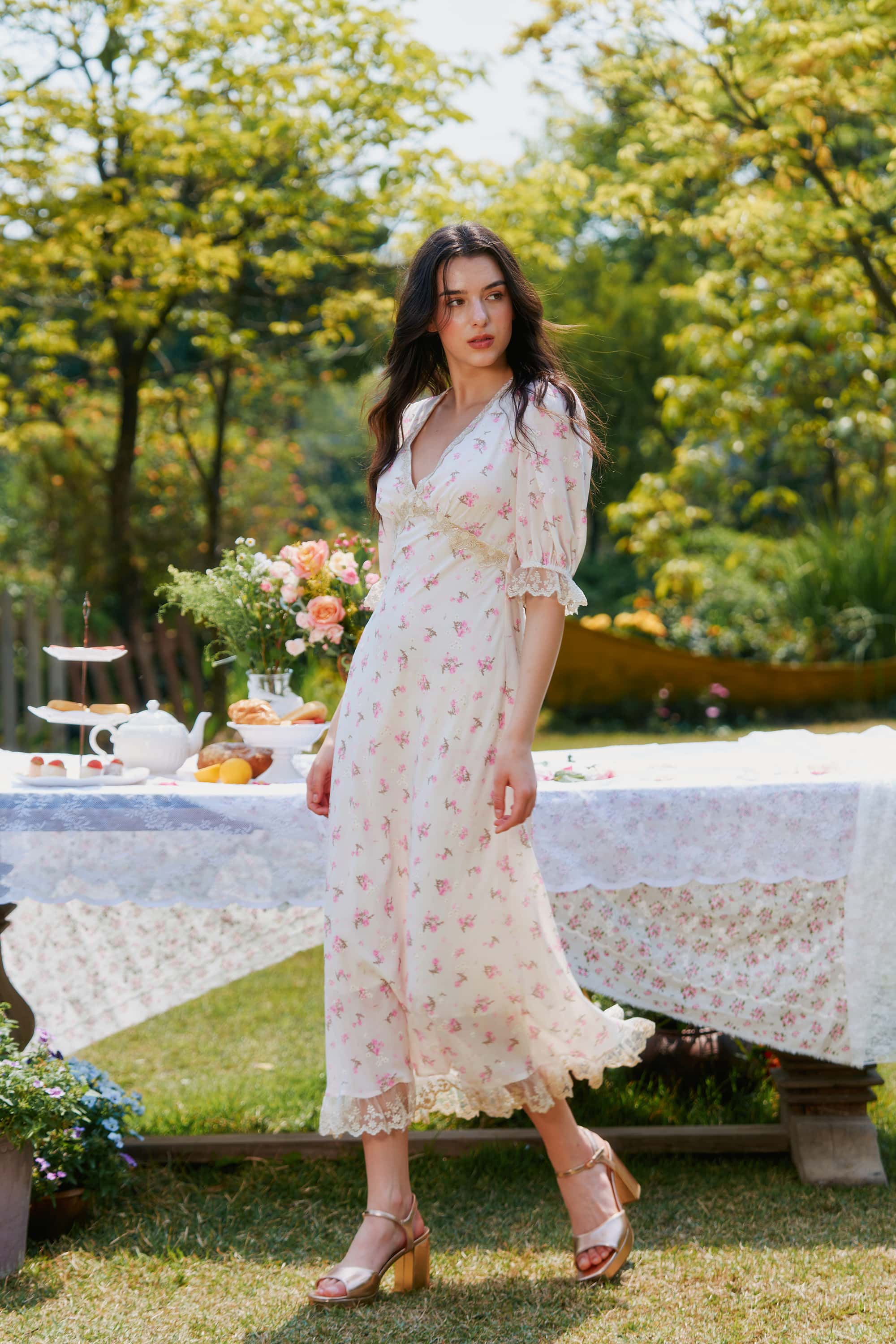 Divia Lace Floral Midi Dress in White